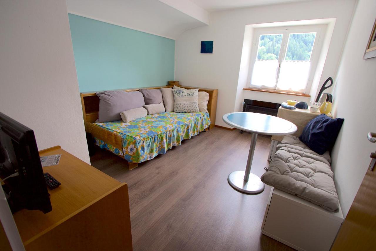 Chalet Cuore delle Alpi Airolo Esterno foto