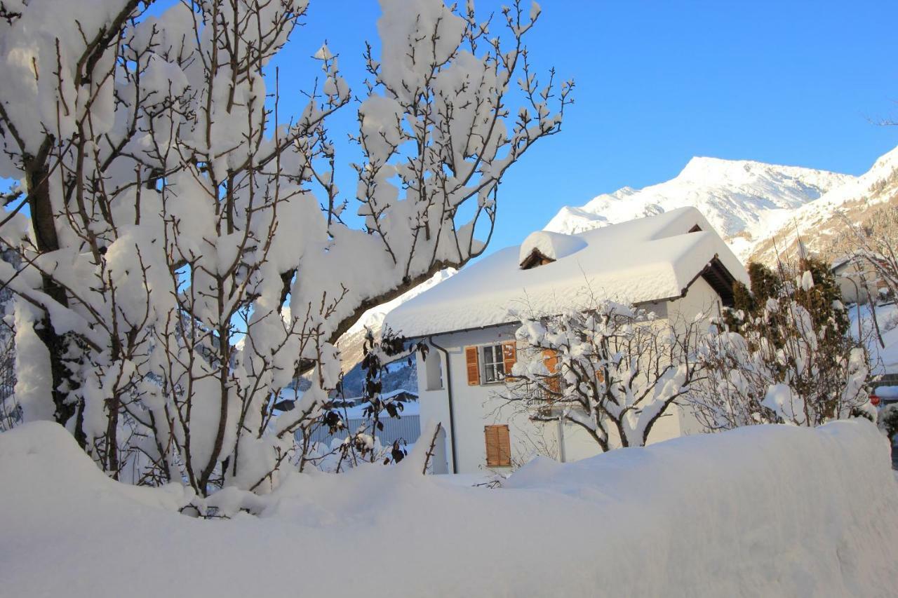 Chalet Cuore delle Alpi Airolo Esterno foto